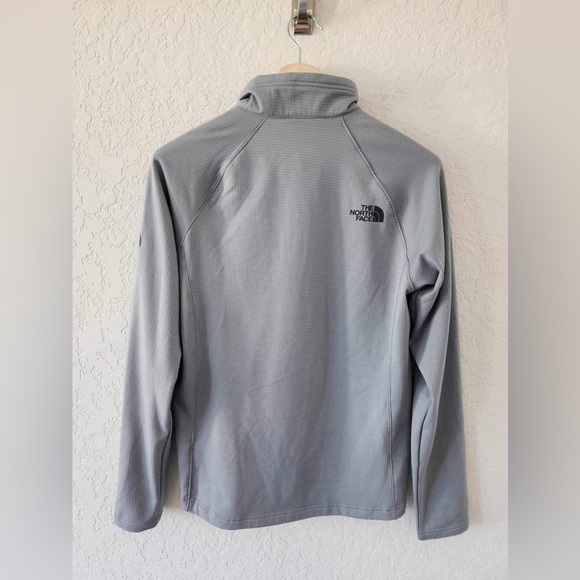The North Face Gray Pullover Men’s Sweater Size Small - Picture 8 of 12